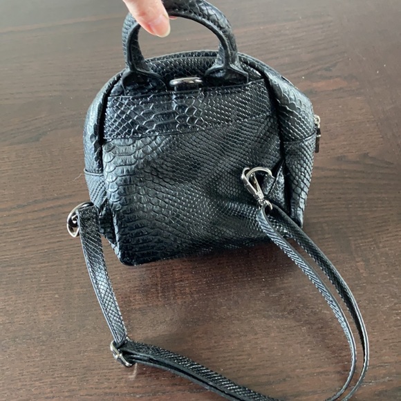 BCBG mini backpack - Picture 2 of 9